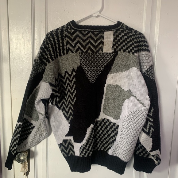 Vintage 80s Patterned Sweater - Picture 2 of 3